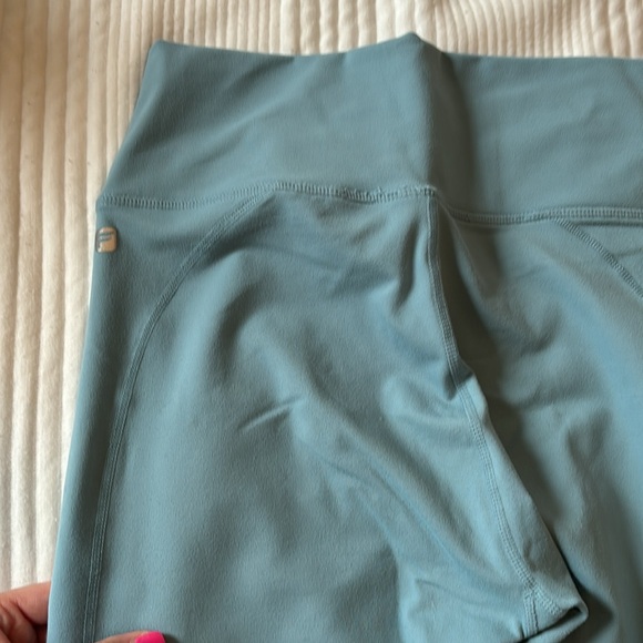 Fabletics leggings - Picture 2 of 2